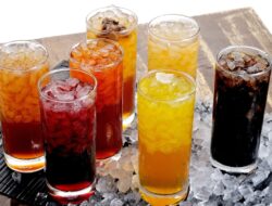 10 Jenis Minuman Dingin yang Menyegarkan di Hari Panas